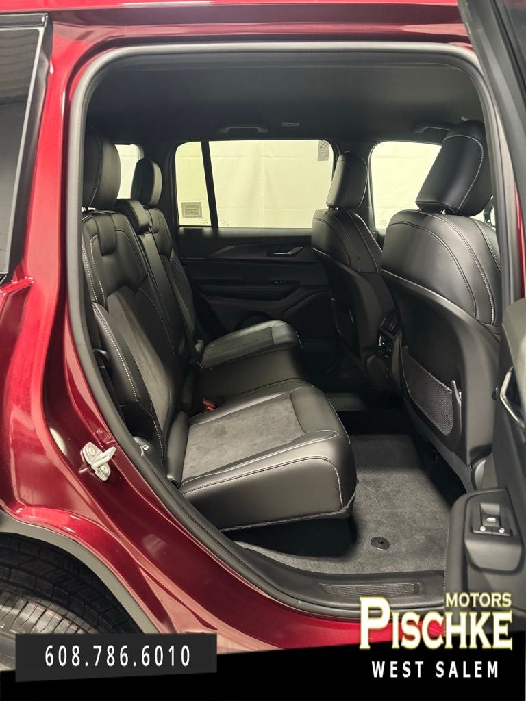 2025 Jeep Grand Cherokee GRAND CHEROKEE ALTITUDE 4X4
