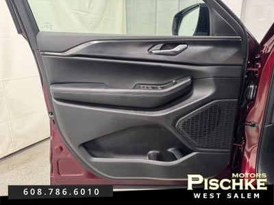 2025 Jeep Grand Cherokee GRAND CHEROKEE ALTITUDE 4X4