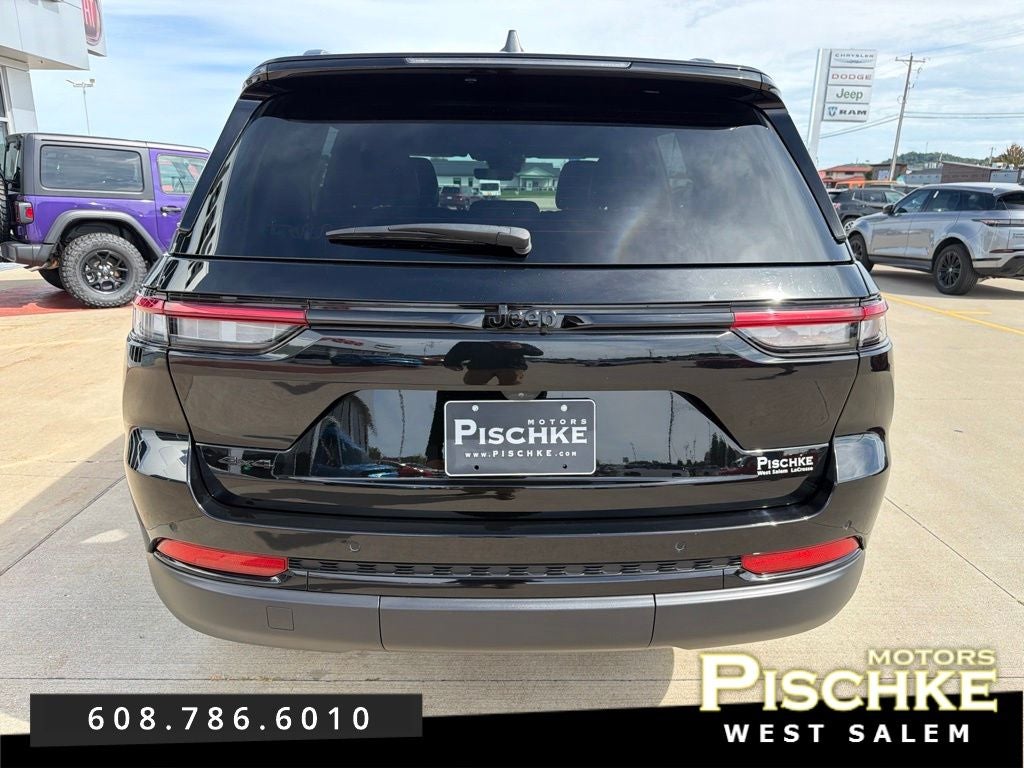 2025 Jeep Grand Cherokee Altitude X 4x4