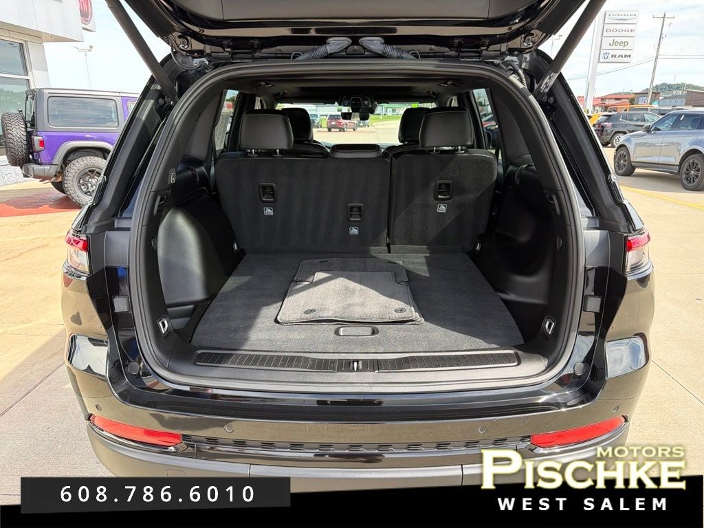 2025 Jeep Grand Cherokee Altitude X 4x4