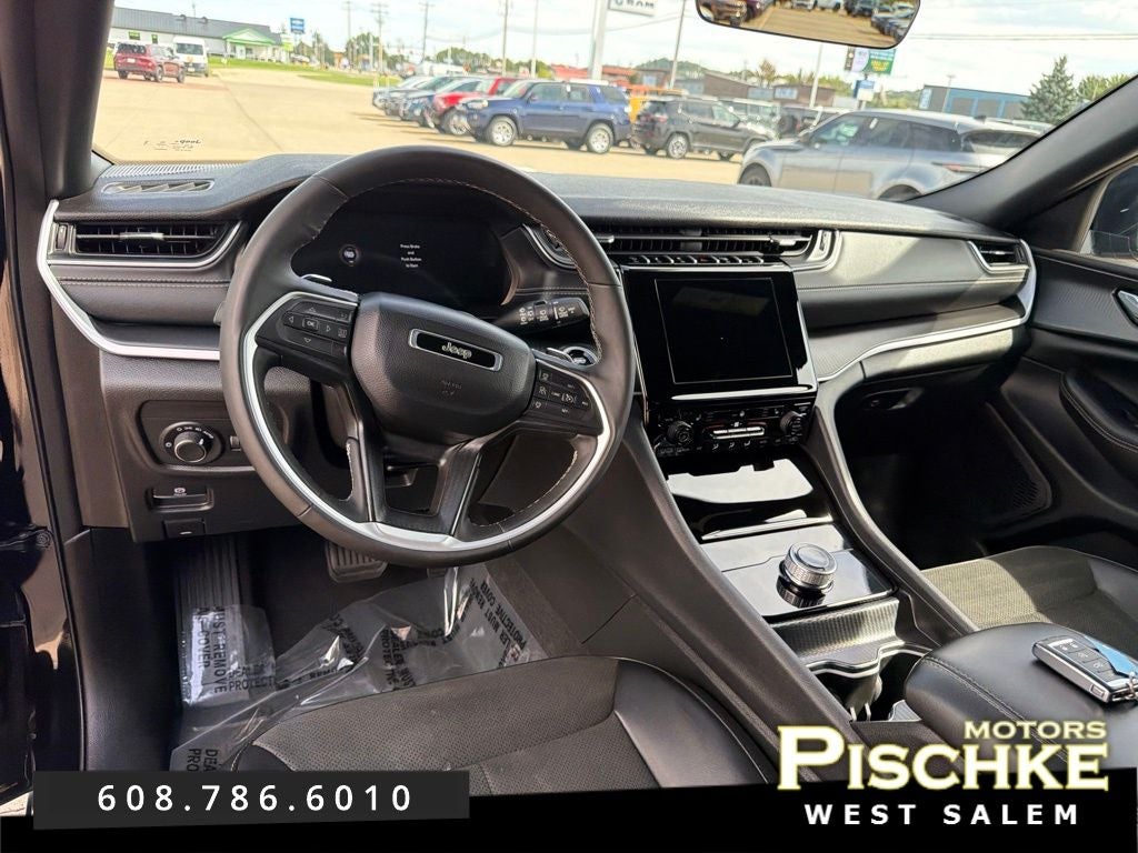 2025 Jeep Grand Cherokee Altitude X 4x4