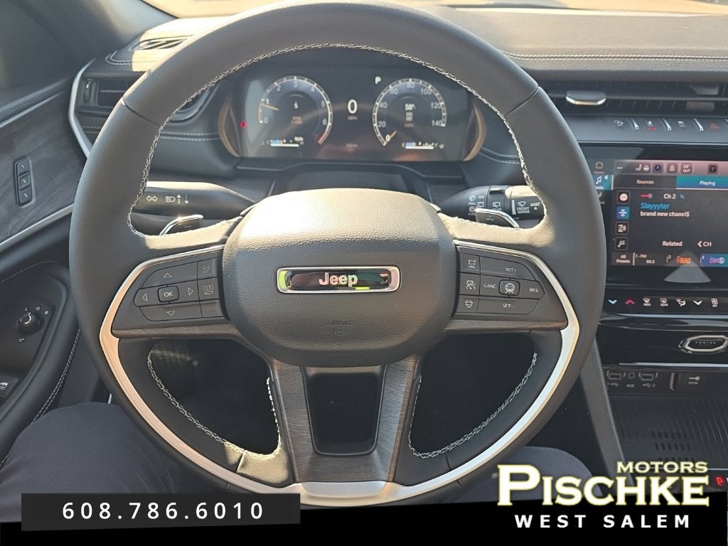 2027 Jeep Grand Cherokee GRAND CHEROKEE LIMITED RESERVE 4X4