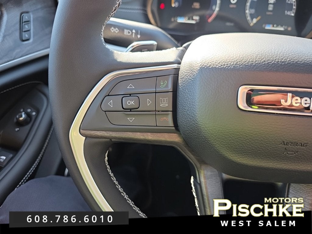 2027 Jeep Grand Cherokee GRAND CHEROKEE LIMITED RESERVE 4X4