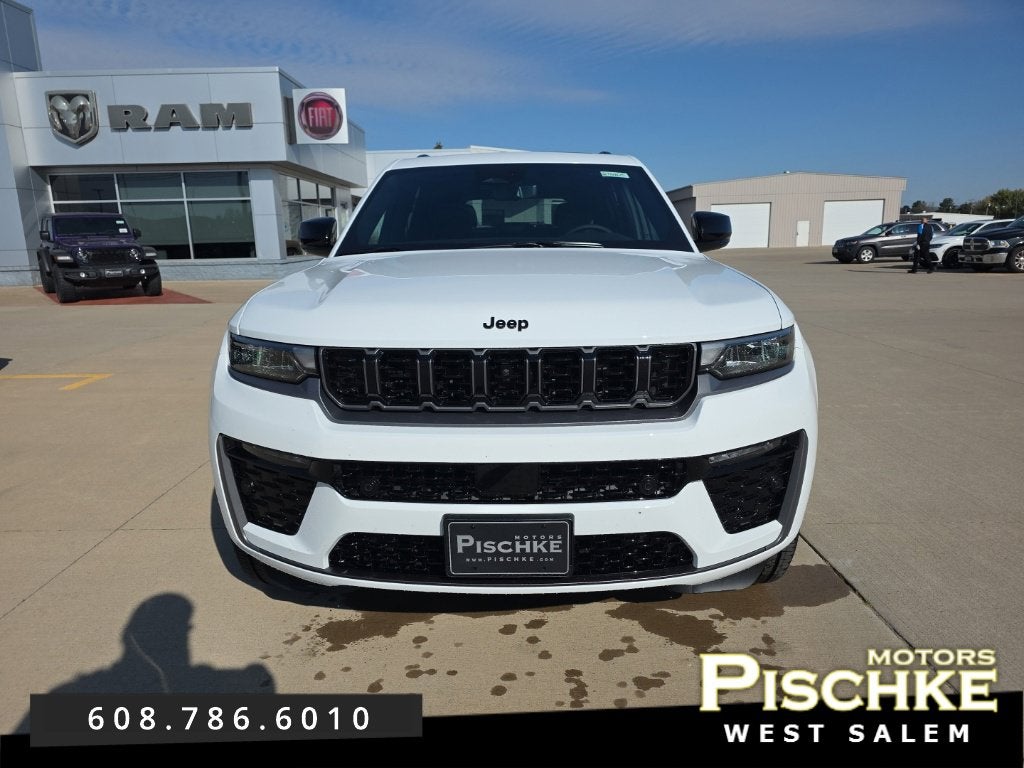 2027 Jeep Grand Cherokee GRAND CHEROKEE LIMITED RESERVE 4X4