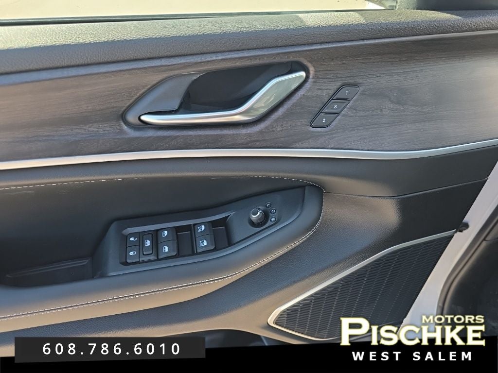 2026 Jeep Grand Cherokee GRAND CHEROKEE LIMITED RESERVE 4X4