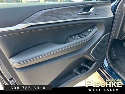 2026 Jeep Grand Cherokee GRAND CHEROKEE LIMITED RESERVE 4X4