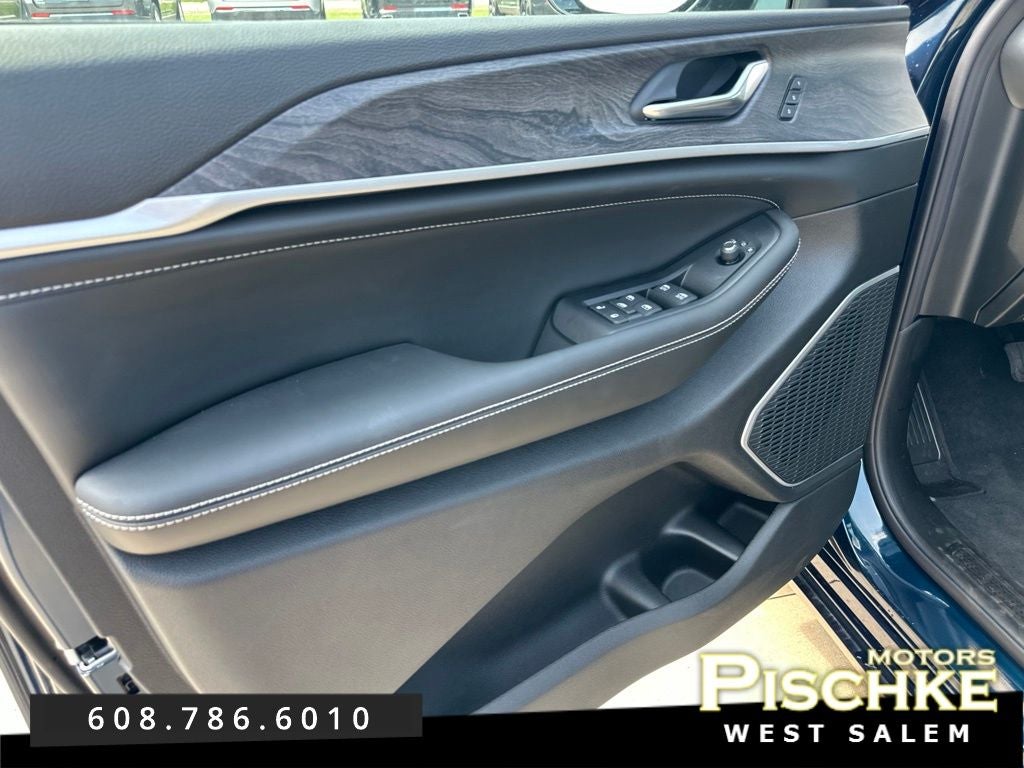 2026 Jeep Grand Cherokee GRAND CHEROKEE LIMITED RESERVE 4X4