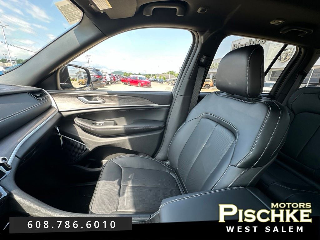 2026 Jeep Grand Cherokee GRAND CHEROKEE LIMITED RESERVE 4X4