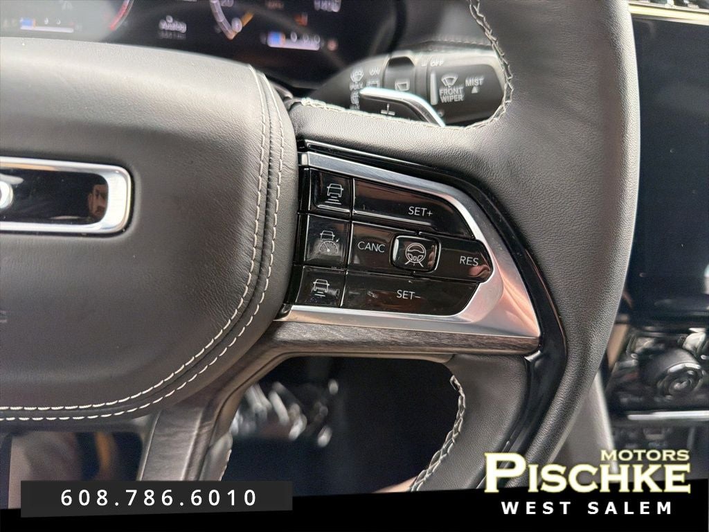 2025 Jeep Grand Cherokee Overland 4x4