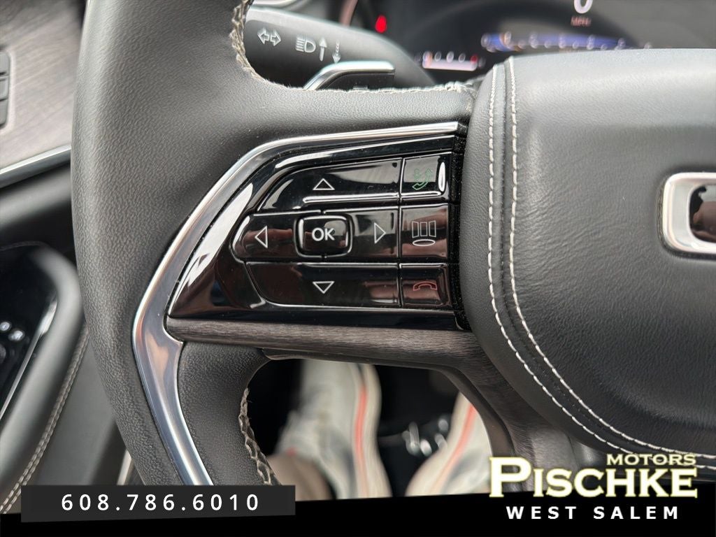 2023 Jeep Grand Cherokee Overland