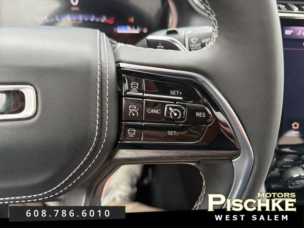 2023 Jeep Grand Cherokee Overland