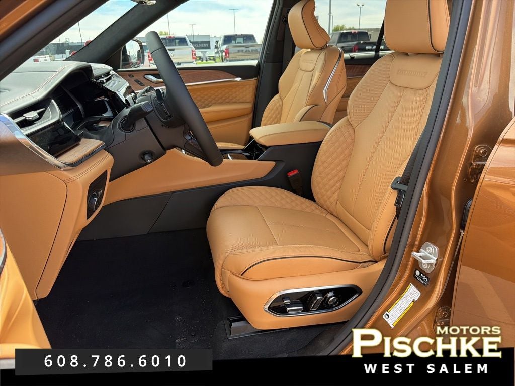 2026 Jeep Grand Cherokee GRAND CHEROKEE SUMMIT 4X4