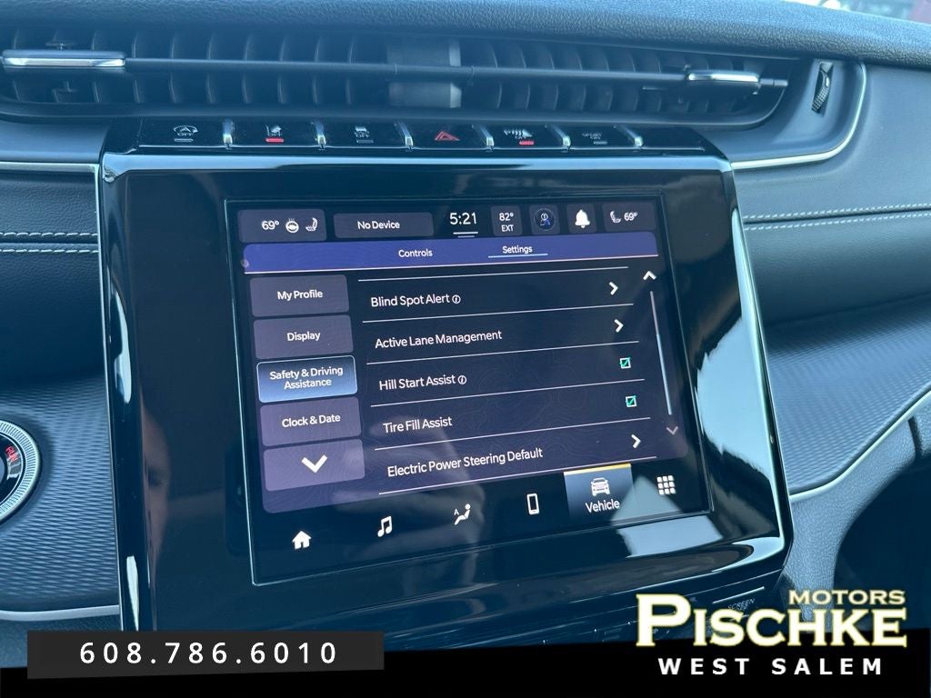 2023 Jeep Grand Cherokee L Laredo 4x4