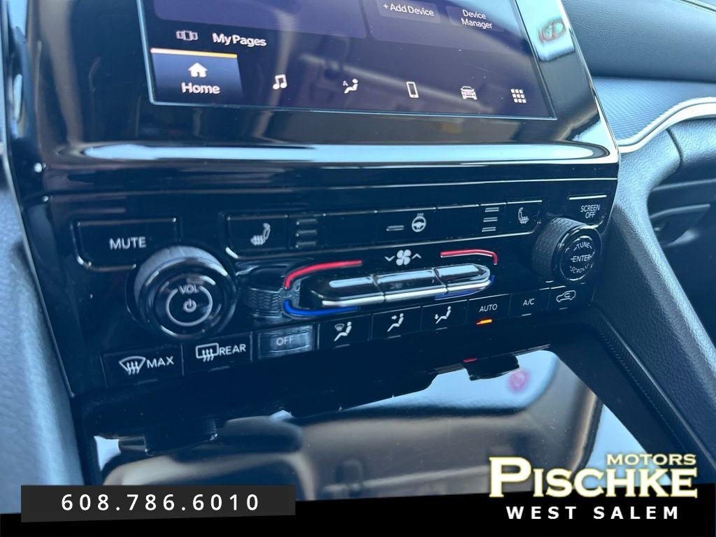 2023 Jeep Grand Cherokee L Laredo 4x4