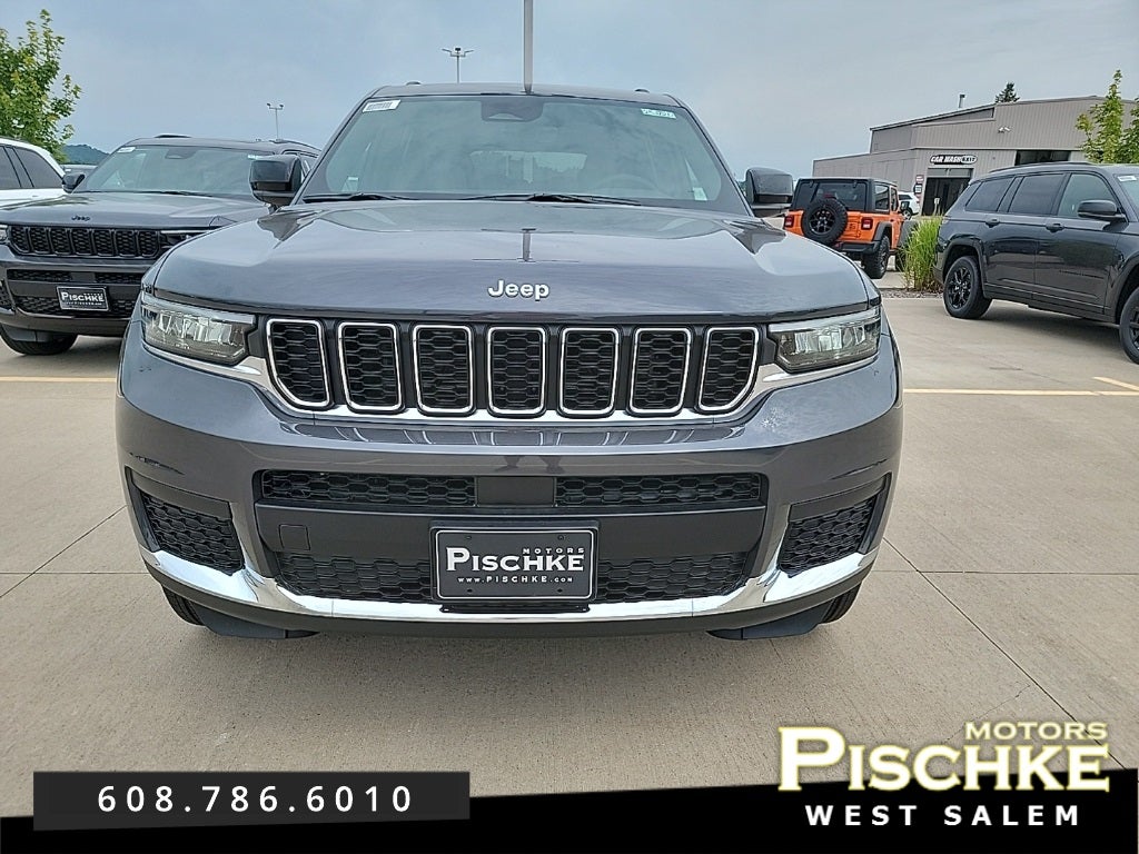 2025 Jeep Grand Cherokee GRAND CHEROKEE L LAREDO 4X4
