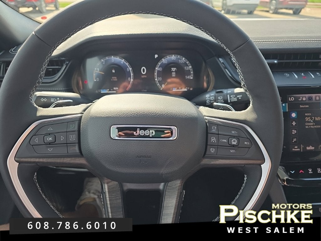 2027 Jeep Grand Cherokee GRAND CHEROKEE L LAREDO ALTITUDE 4X4