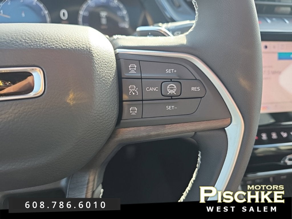 2027 Jeep Grand Cherokee GRAND CHEROKEE L LAREDO ALTITUDE 4X4