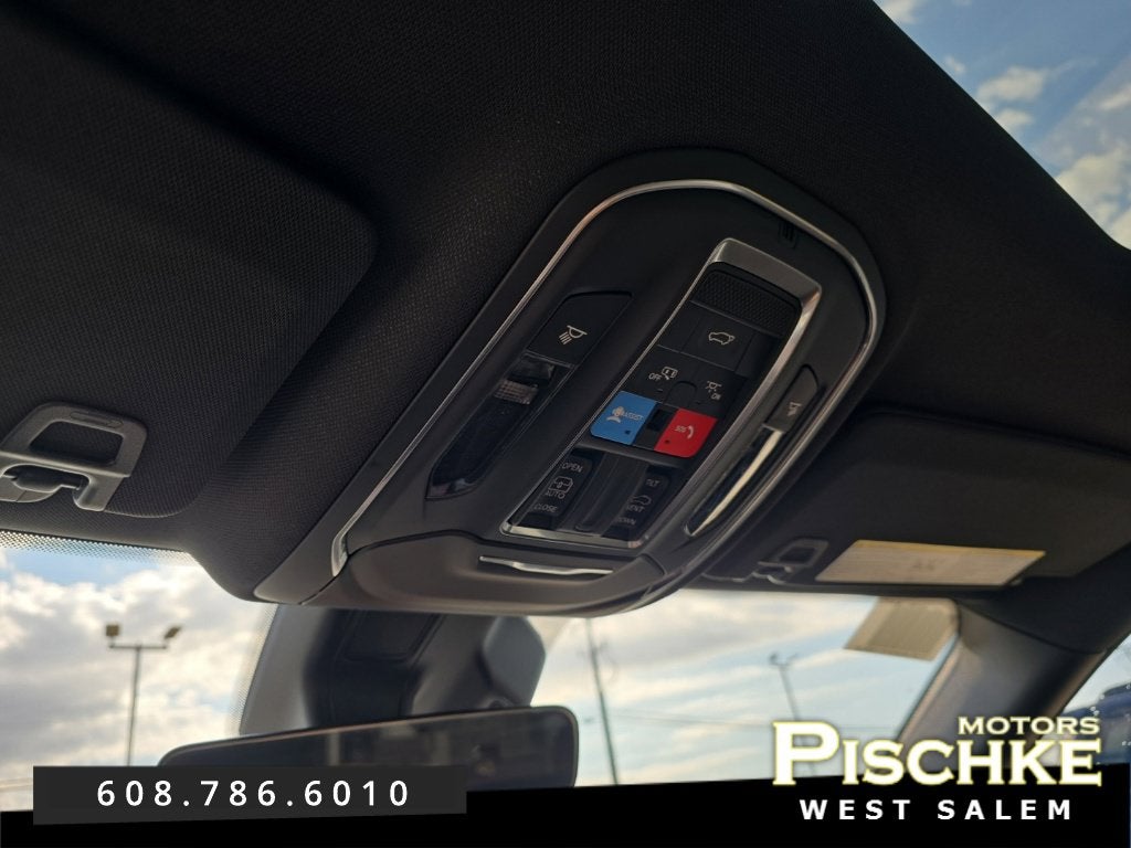 2027 Jeep Grand Cherokee GRAND CHEROKEE L LAREDO ALTITUDE 4X4