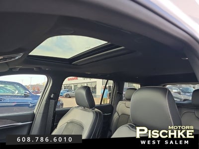 2027 Jeep Grand Cherokee GRAND CHEROKEE L LAREDO ALTITUDE 4X4