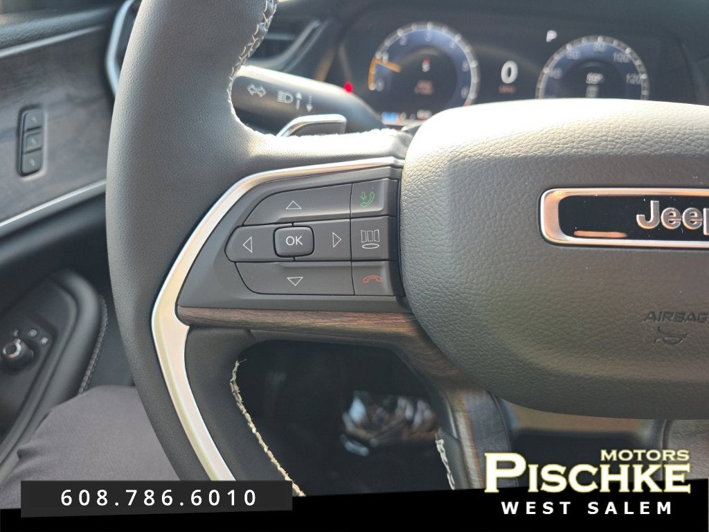 2027 Jeep Grand Cherokee GRAND CHEROKEE L LIMITED 4X4