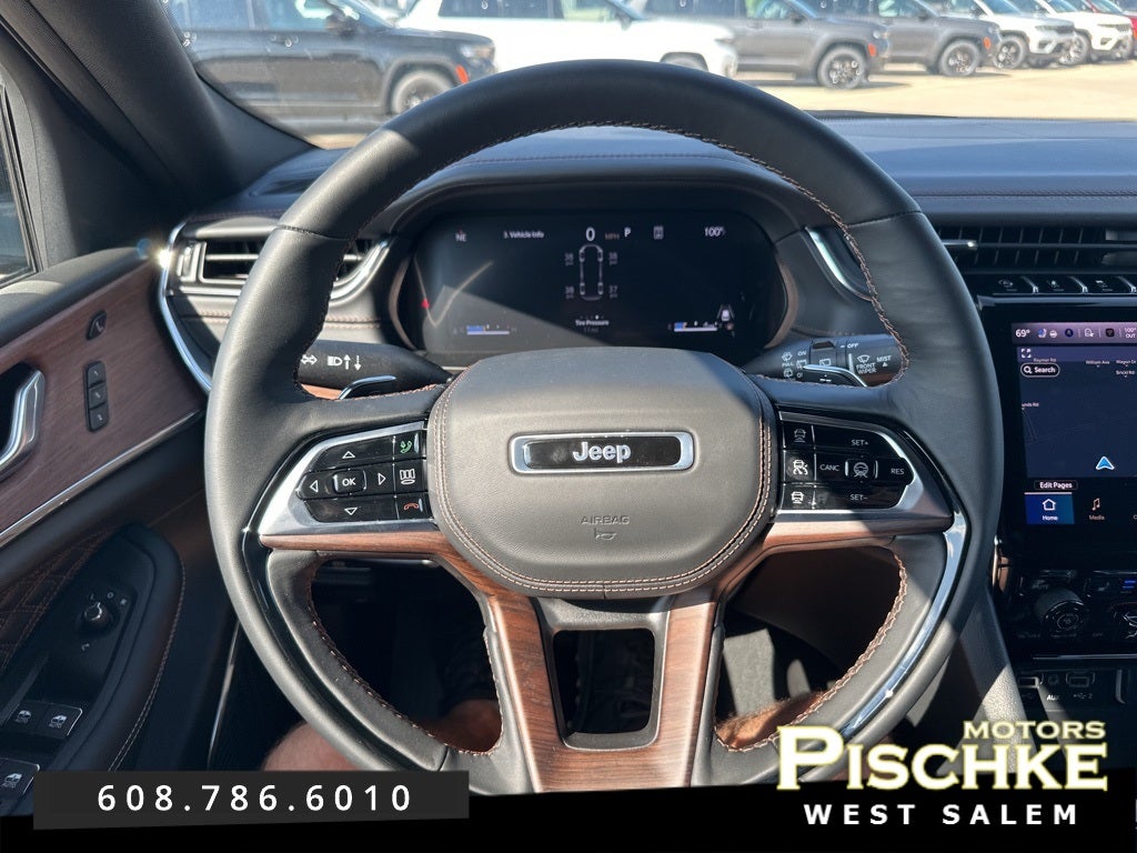 2025 Jeep Grand Cherokee GRAND CHEROKEE L SUMMIT 4X4