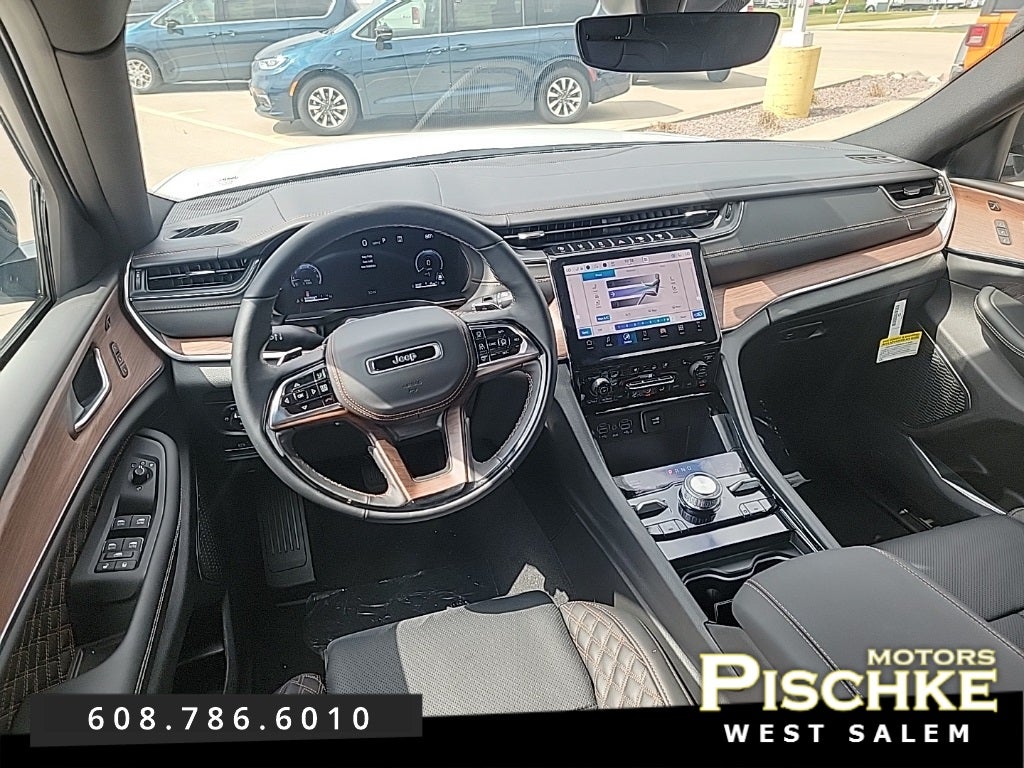 2025 Jeep Grand Cherokee GRAND CHEROKEE L SUMMIT 4X4