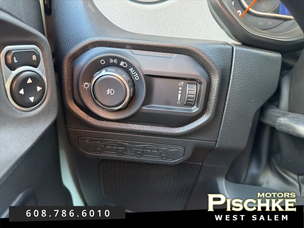 2024 Jeep Wrangler 4-Door Willys 4x4