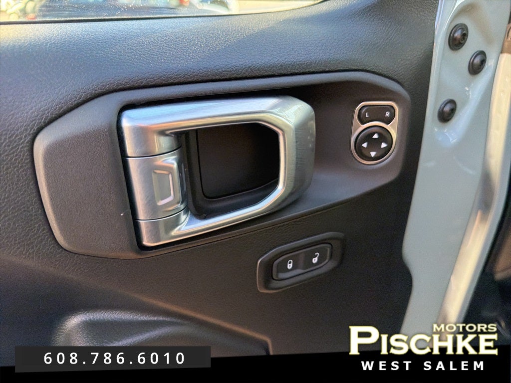 2024 Jeep Wrangler 4-Door Willys 4x4