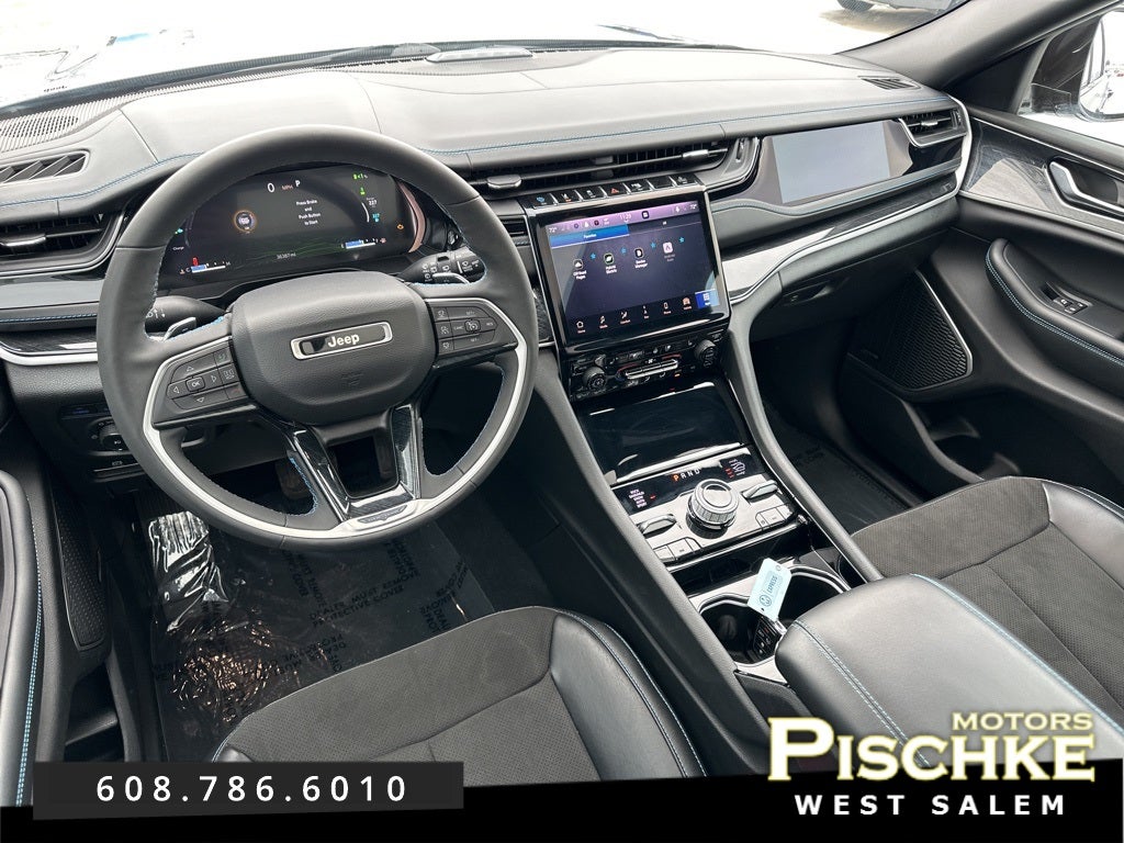 2022 Jeep Grand Cherokee 4xe Trailhawk 4x4