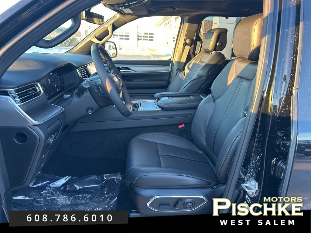 2026 Jeep Grand Wagoneer GRAND WAGONEER LIMITED RESERVE 4X4