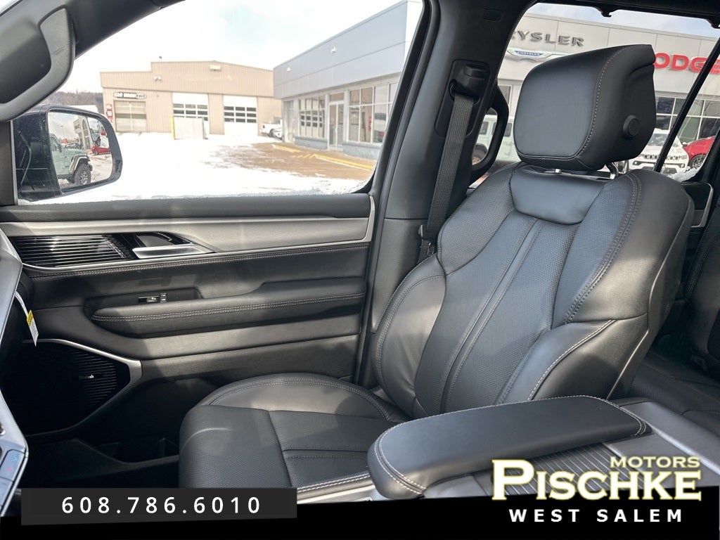 2026 Jeep Grand Wagoneer GRAND WAGONEER LIMITED RESERVE 4X4