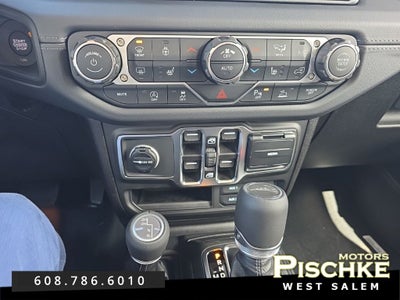 2026 Jeep Gladiator GLADIATOR SAHARA 4X4