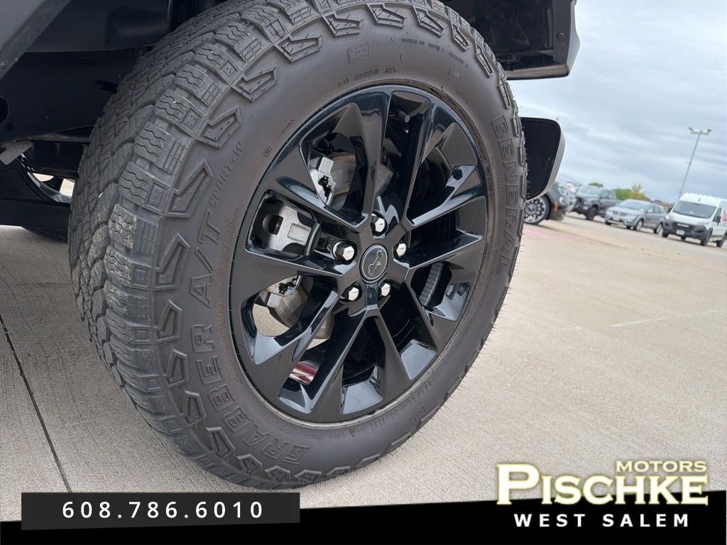 2025 Jeep Gladiator Nighthawk
