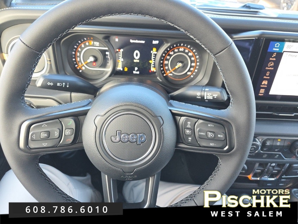 2026 Jeep Gladiator GLADIATOR SAHARA 4X4