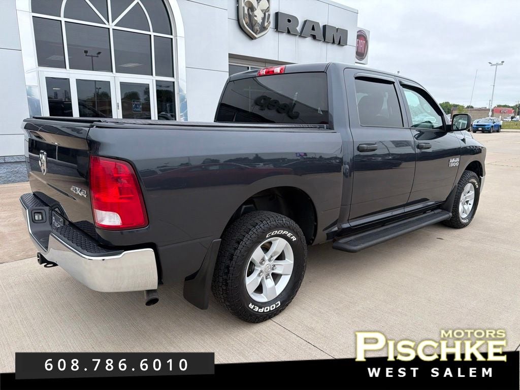 2016 RAM 1500 ST