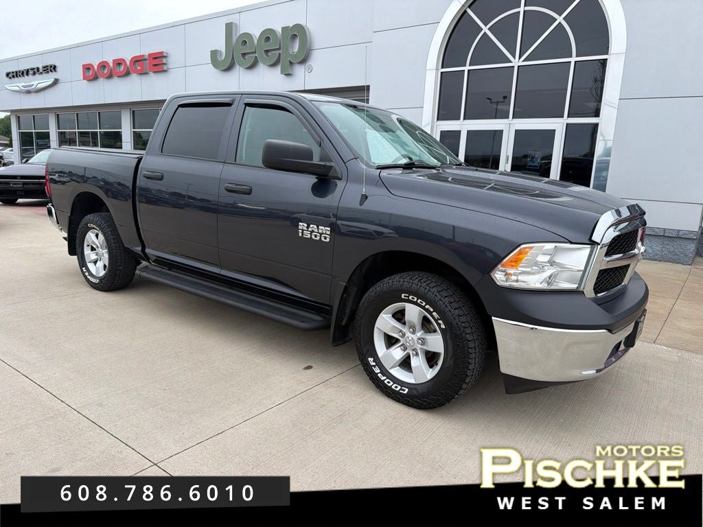 2016 RAM 1500 ST