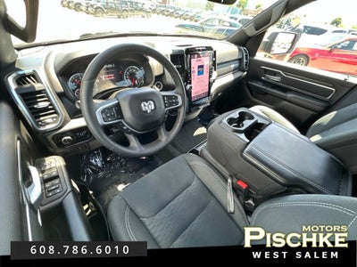 2025 RAM 1500 Big Horn Crew Cab 4x4 6'4' Box