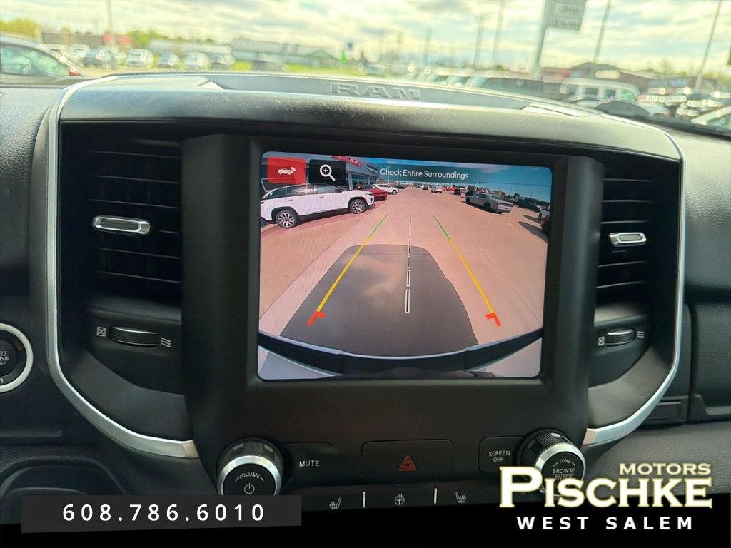 2022 RAM 1500 Big Horn Quad Cab 4x4 6'4' Box