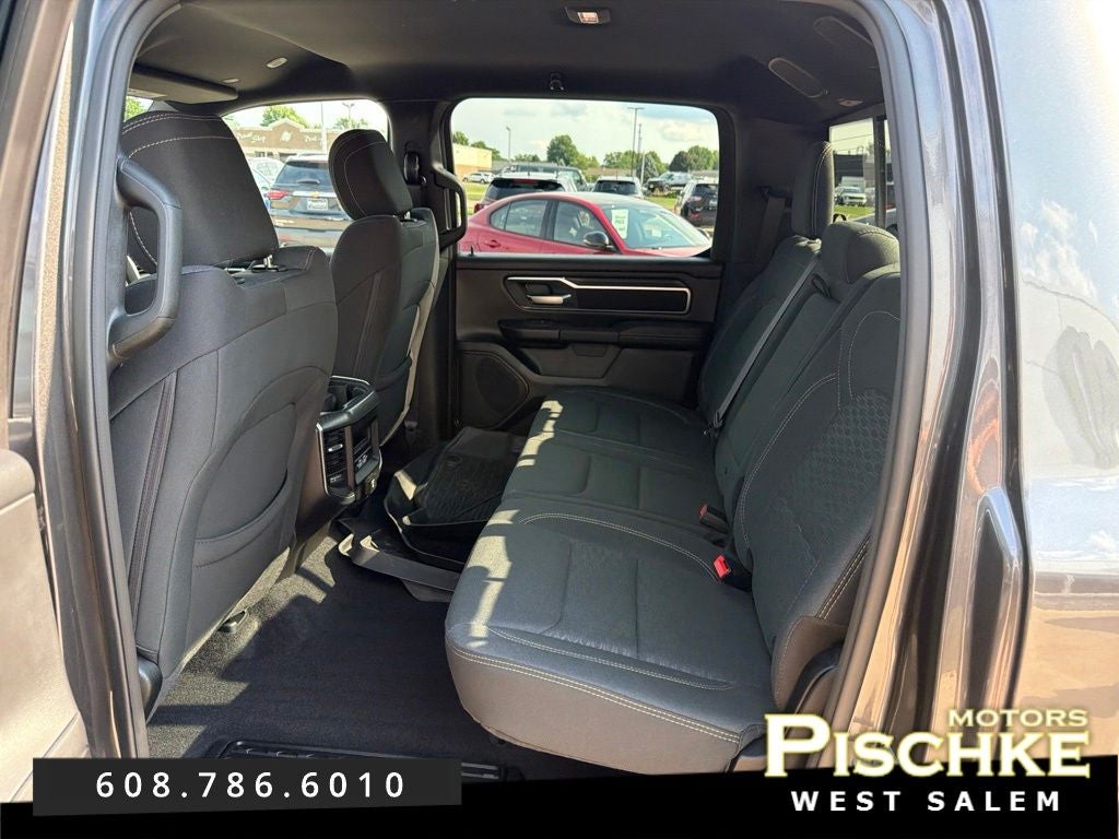 2025 RAM Ram 1500 Big Horn Crew Cab 4x4 5'7' Box