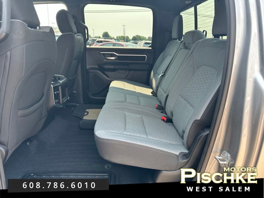 2025 RAM Ram 1500 Big Horn Crew Cab 4x4 5'7' Box