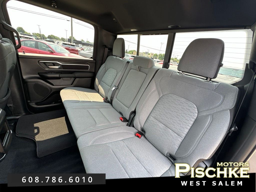 2025 RAM Ram 1500 Big Horn Crew Cab 4x4 5'7' Box