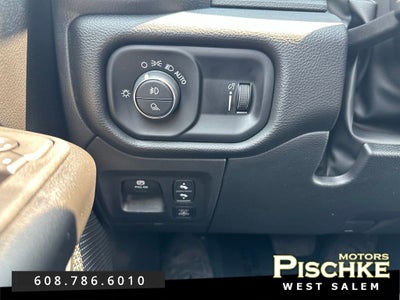 2025 RAM Ram 1500 Big Horn Crew Cab 4x4 5'7' Box