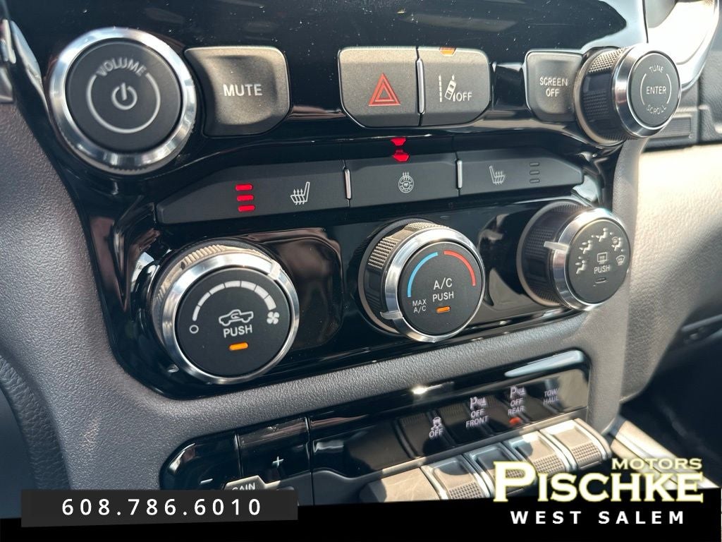 2025 RAM Ram 1500 Big Horn Crew Cab 4x4 5'7' Box