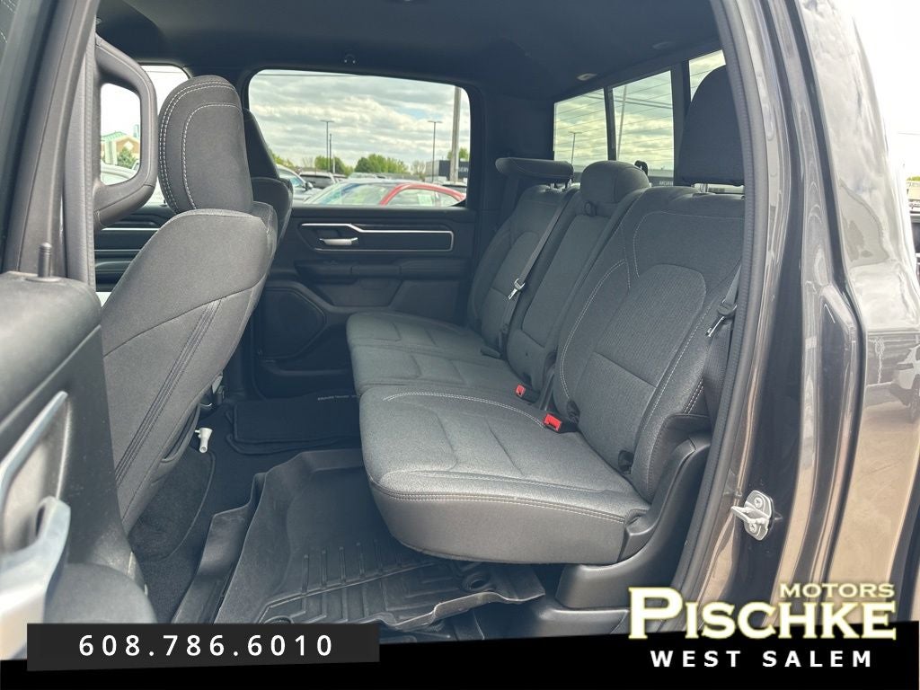 2020 RAM 1500 Big Horn Crew Cab 4x4 5'7' Box