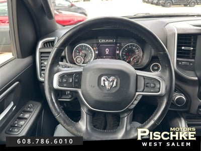 2020 RAM 1500 Big Horn Crew Cab 4x4 5'7' Box