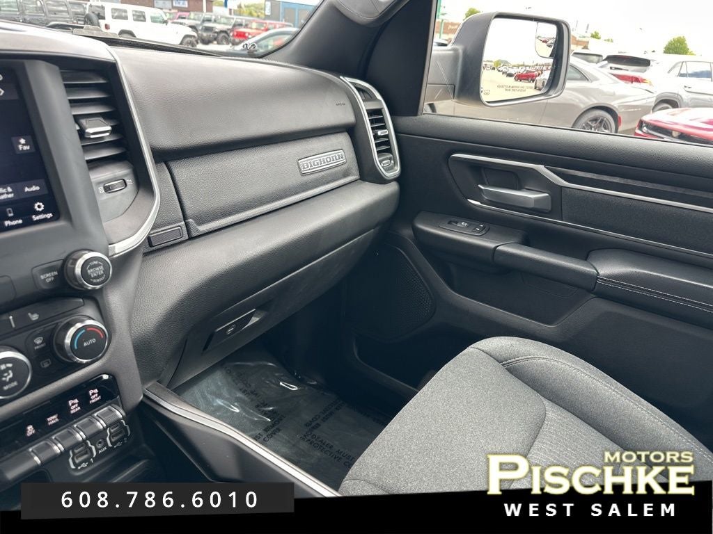 2020 RAM 1500 Big Horn Crew Cab 4x4 5'7' Box