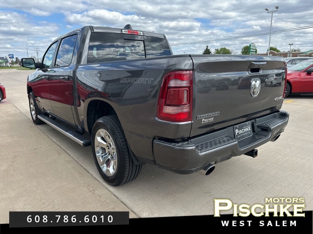 2020 RAM 1500 Big Horn Crew Cab 4x4 5'7' Box