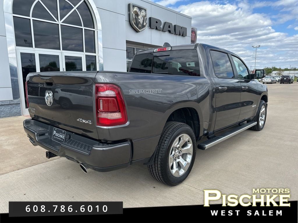 2020 RAM 1500 Big Horn Crew Cab 4x4 5'7' Box
