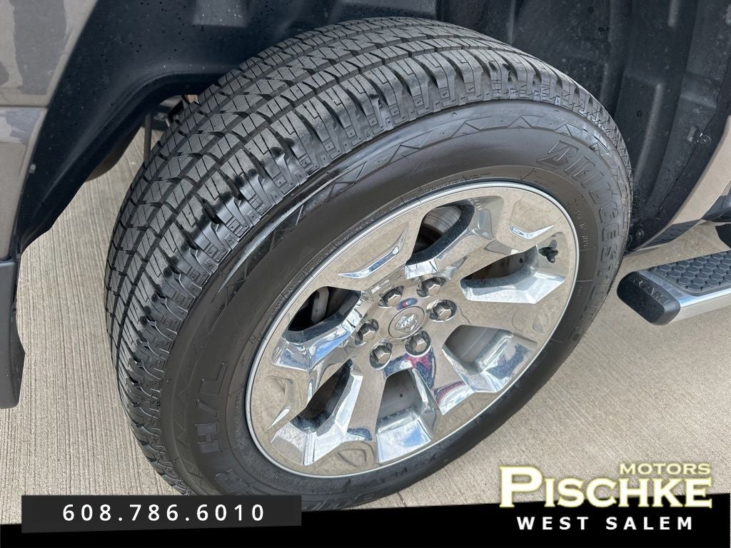 2020 RAM 1500 Big Horn Crew Cab 4x4 5'7' Box