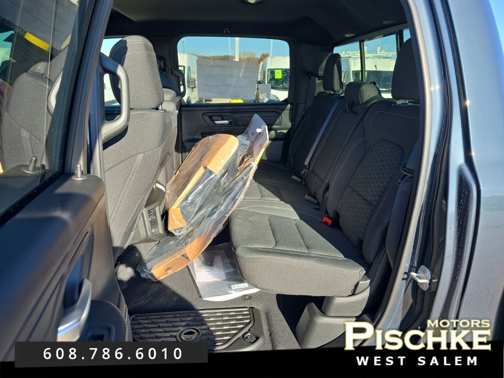 2026 RAM Ram 1500 RAM 1500 WARLOCK CREW CAB 4X4 5'7' BOX